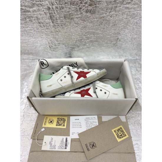 Golden Goose / Top Edition BALLSTAR Dirty Shoes