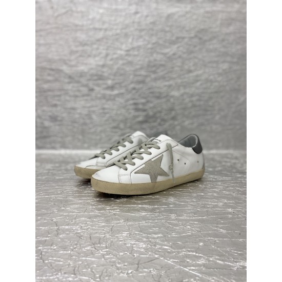 Golden Goose / Top Edition BALLSTAR Dirty Shoes