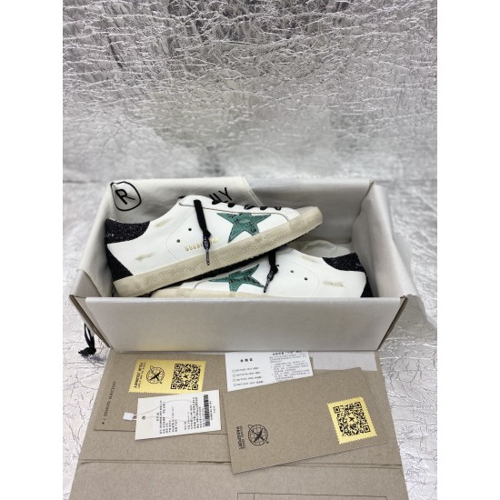 Golden Goose / Top Edition BALLSTAR Dirty Shoes