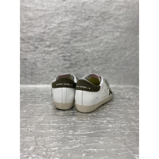 Golden Goose / Top Edition BALLSTAR Dirty Shoes