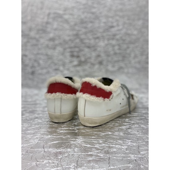 Golden Goose / Top Edition BALLSTAR Dirty Shoes