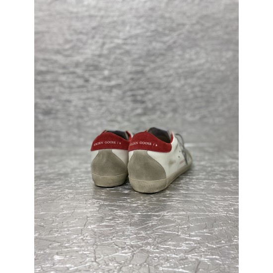 Golden Goose / Top Edition BALLSTAR Dirty Shoes