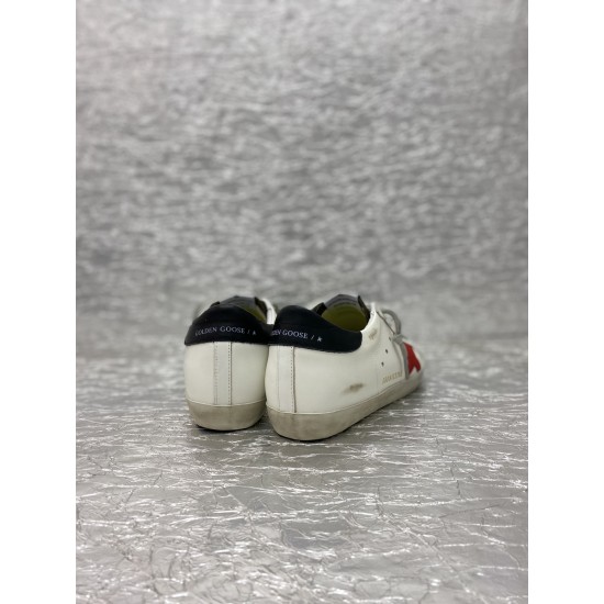 Golden Goose / Top Edition BALLSTAR Dirty Shoes