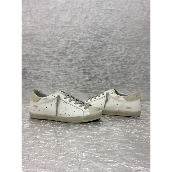 Golden Goose / Top Edition BALLSTAR Dirty Shoes