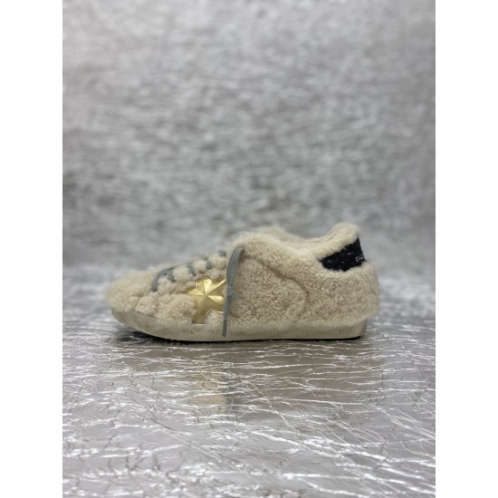 Golden Goose / Top Edition BALLSTAR Dirty Shoes