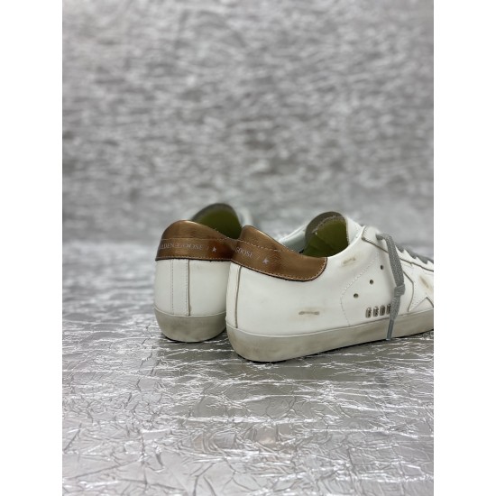 Golden Goose / Top Edition BALLSTAR Dirty Shoes