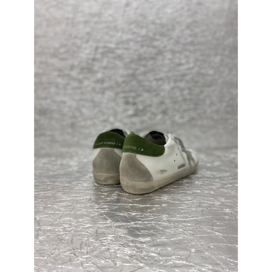 Golden Goose / Top Edition BALLSTAR Dirty Shoes
