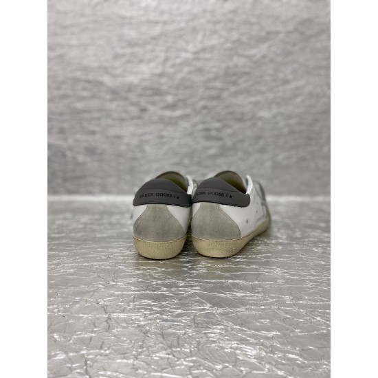 Golden Goose / Top Edition BALLSTAR Dirty Shoes