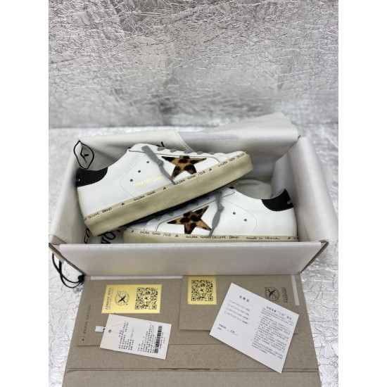 Golden Goose / Top Edition BALLSTAR Dirty Shoes