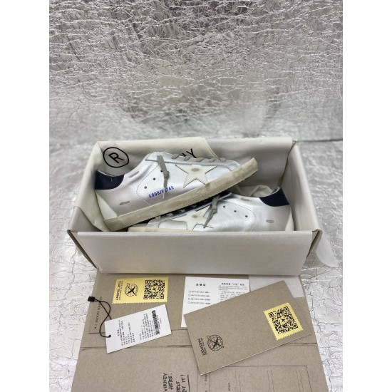 Golden Goose / Top Edition BALLSTAR Dirty Shoes
