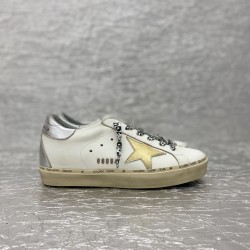 Golden Goose / Top Edition BALLSTAR Dirty Shoes