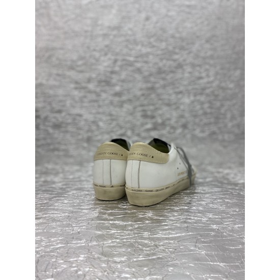 Golden Goose / Top Edition BALLSTAR Dirty Shoes