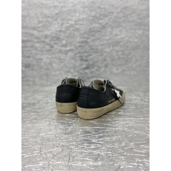 Golden Goose / Top Edition BALLSTAR Dirty Shoes