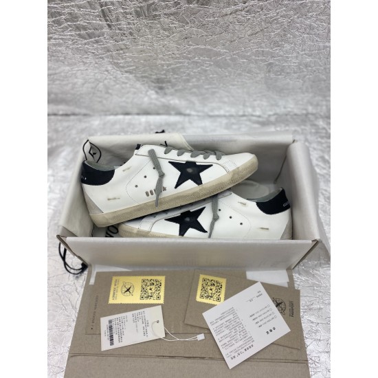 Golden Goose / Top Edition BALLSTAR Dirty Shoes
