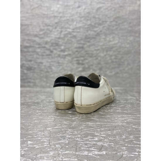 Golden Goose / Top Edition BALLSTAR Dirty Shoes