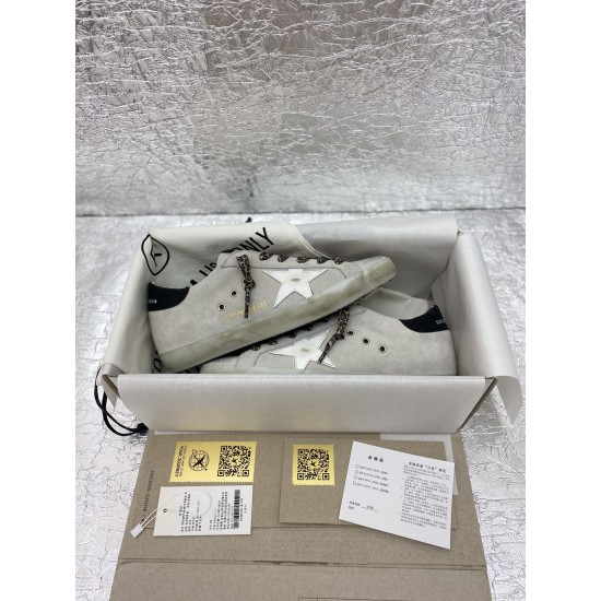 Golden Goose / Top Edition BALLSTAR Dirty Shoes