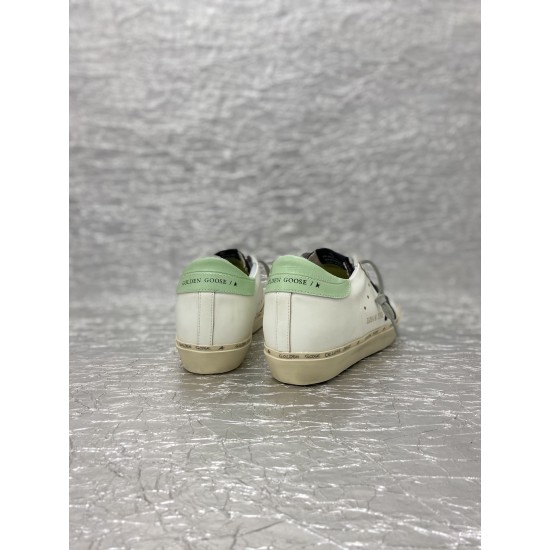 Golden Goose / Top Edition BALLSTAR Dirty Shoes