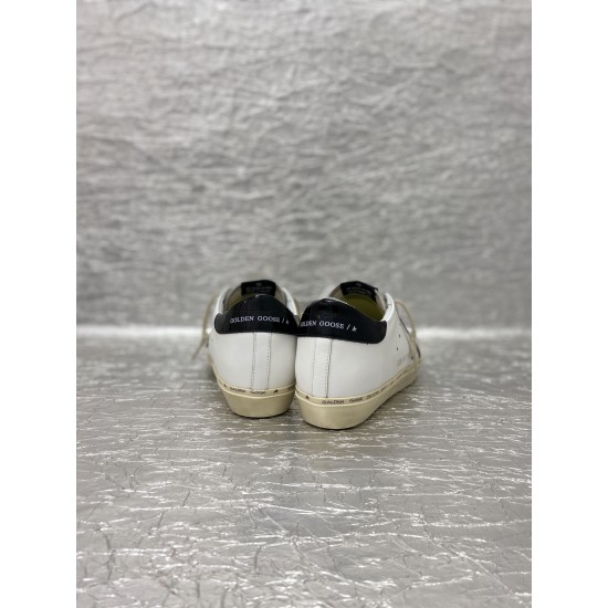 Golden Goose / Top Edition BALLSTAR Dirty Shoes