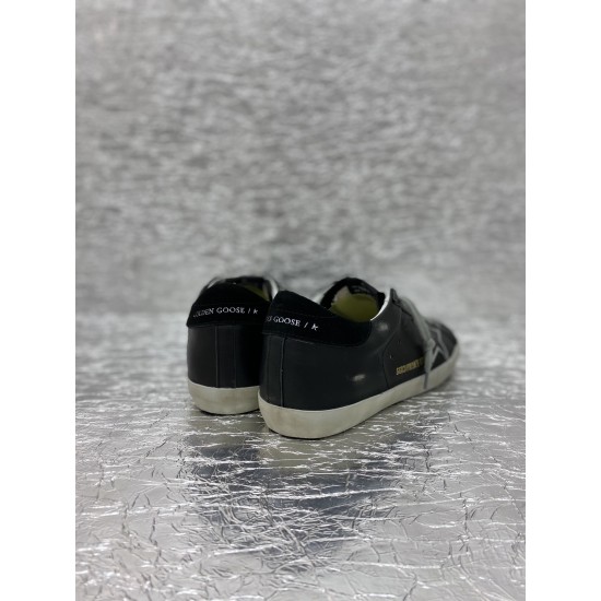 Golden Goose / Top Edition BALLSTAR Dirty Shoes