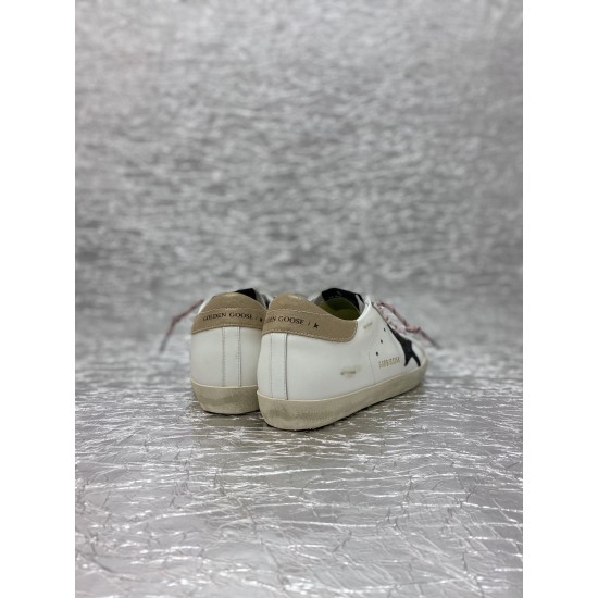 Golden Goose / Top Edition BALLSTAR Dirty Shoes