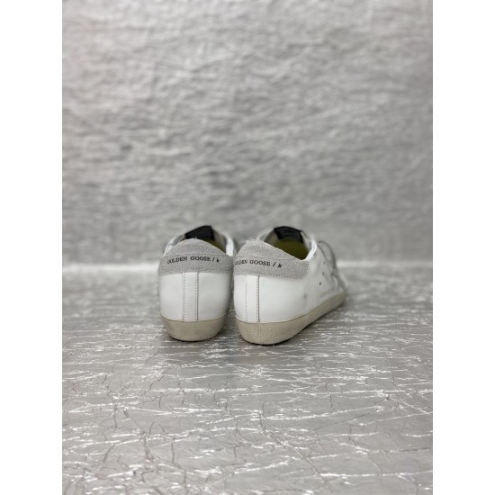 Golden Goose / Top Edition BALLSTAR Dirty Shoes