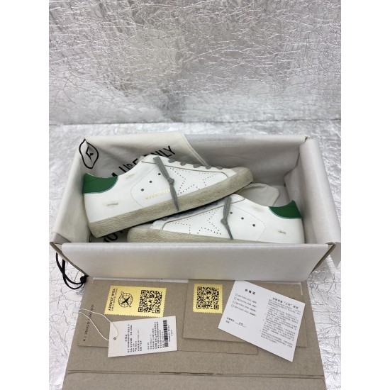Golden Goose / Top Edition BALLSTAR Dirty Shoes