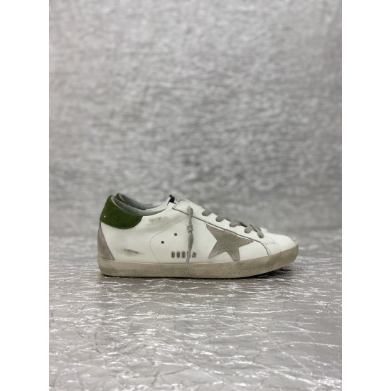 Golden Goose / Top Edition BALLSTAR Dirty Shoes