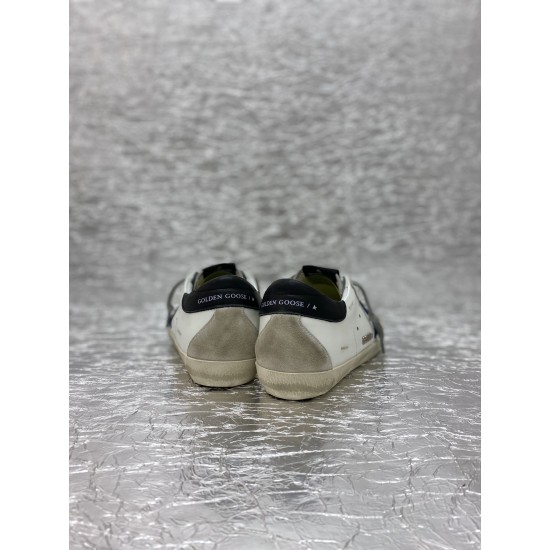 Golden Goose / Top Edition BALLSTAR Dirty Shoes