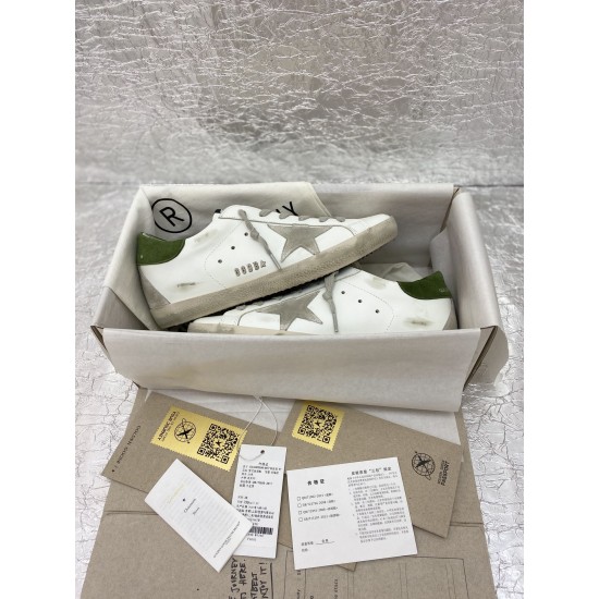 Golden Goose / Top Edition BALLSTAR Dirty Shoes