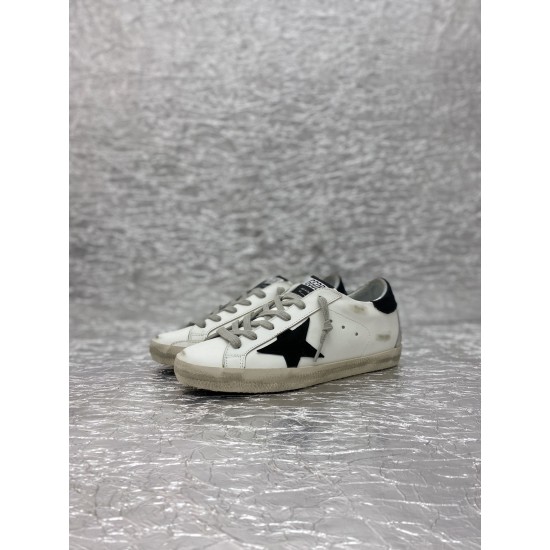Golden Goose / Top Edition BALLSTAR Dirty Shoes