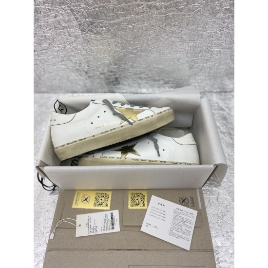 Golden Goose / Top Edition BALLSTAR Dirty Shoes