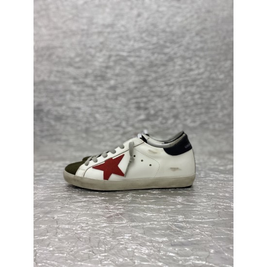 Golden Goose / Top Edition BALLSTAR Dirty Shoes