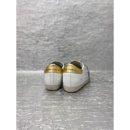 Golden Goose / Top Edition BALLSTAR Dirty Shoes