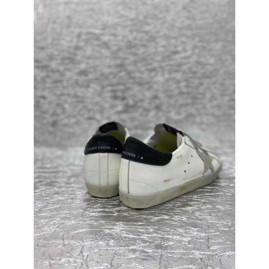Golden Goose / Top Edition BALLSTAR Dirty Shoes