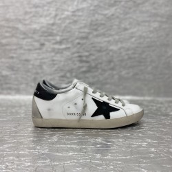 Golden Goose / Top Edition BALLSTAR Dirty Shoes
