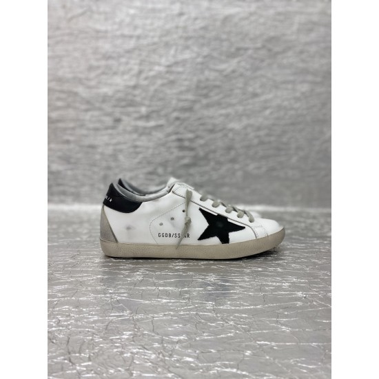 Golden Goose / Top Edition BALLSTAR Dirty Shoes