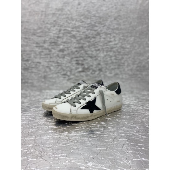 Golden Goose / Top Edition BALLSTAR Dirty Shoes