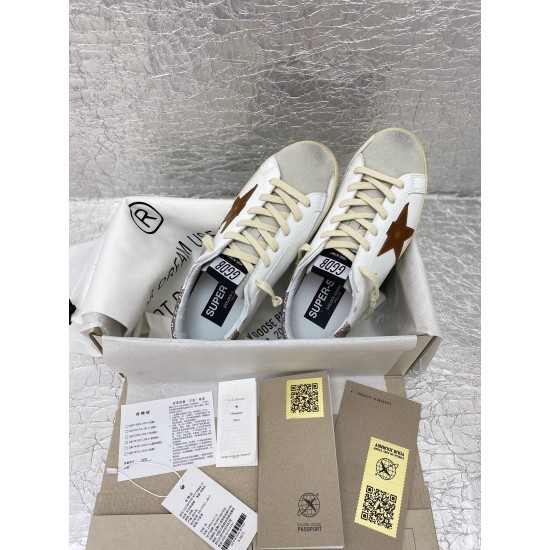 Golden Goose / Top Edition BALLSTAR Dirty Shoes