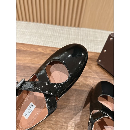 ballet shoes
