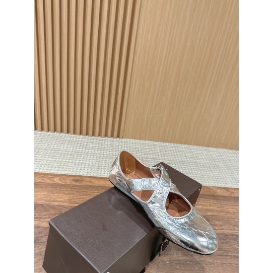 ballet shoes