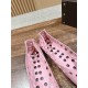 # 阿莱亚/早春新品 方头 镂空 平底凉鞋这一季的鞋履全新视觉体验 俏皮搭配 显得酷酷的真是绝美 鞋柜必备的时尚单品。面料采用进口小牛皮 内里垫脚均为牛皮 原版开模大底Size:35-39(40/41/42定制不退换) # 阿莱亚/早春新品 方头 镂空 平底凉鞋这一季的鞋履全新视觉体验 俏皮搭配 显得酷酷的真是绝美 鞋柜必备的时尚单品。面料采用进口小牛皮 内里垫脚均为牛皮 原版开模大底Size:35-39(40/41/42定制不退换)