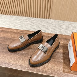 De Xun Shoes