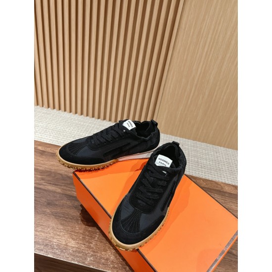De Xun Shoes