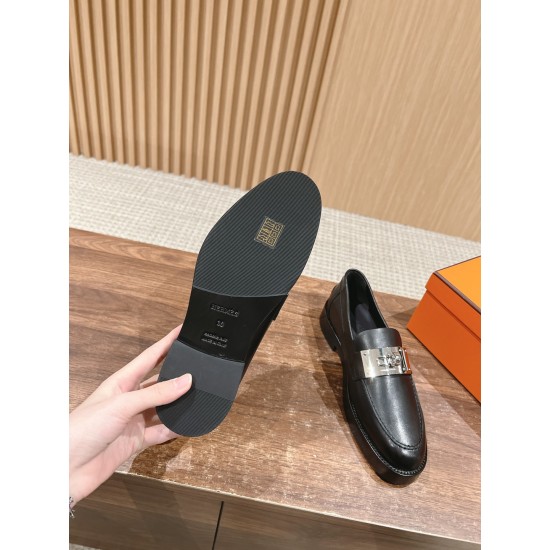 De Xun Shoes