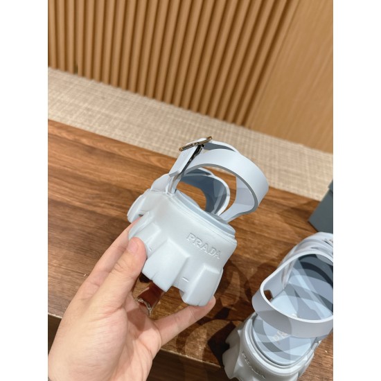 sandal