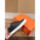 Skateboard shoes