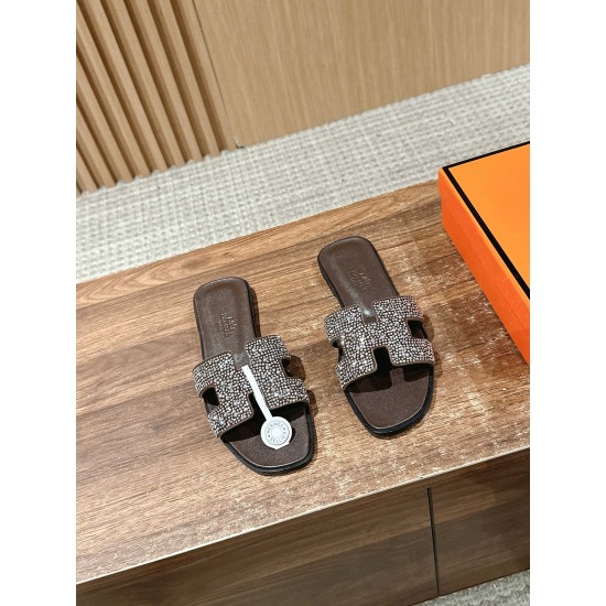 H slippers