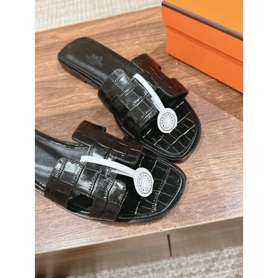 H slippers