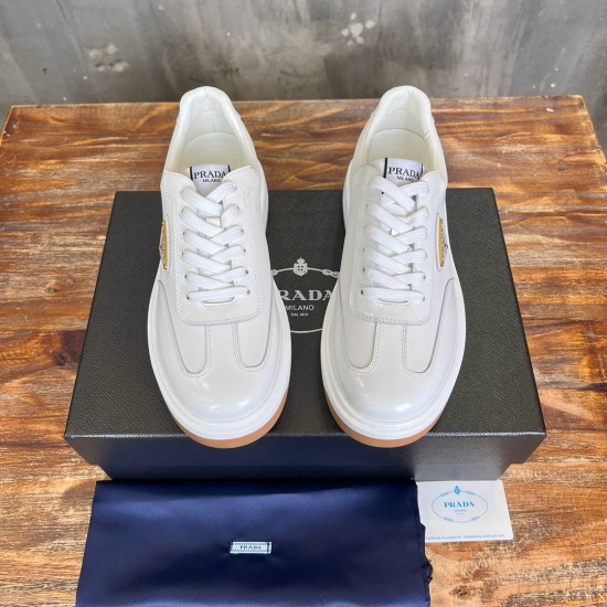 Nude shoes