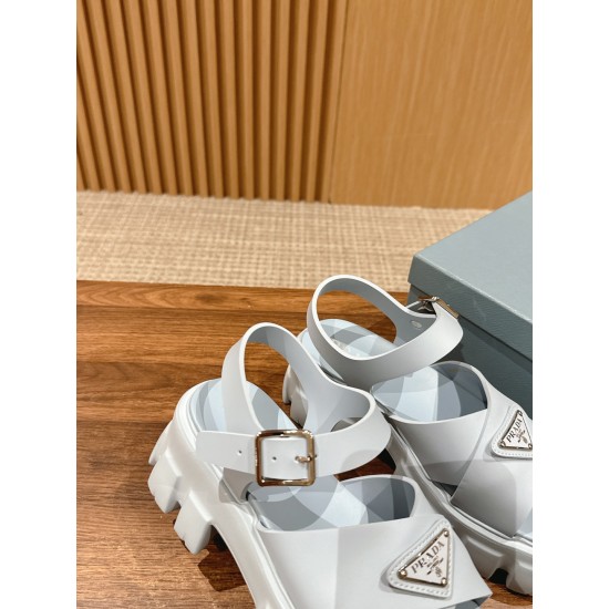 sandal
